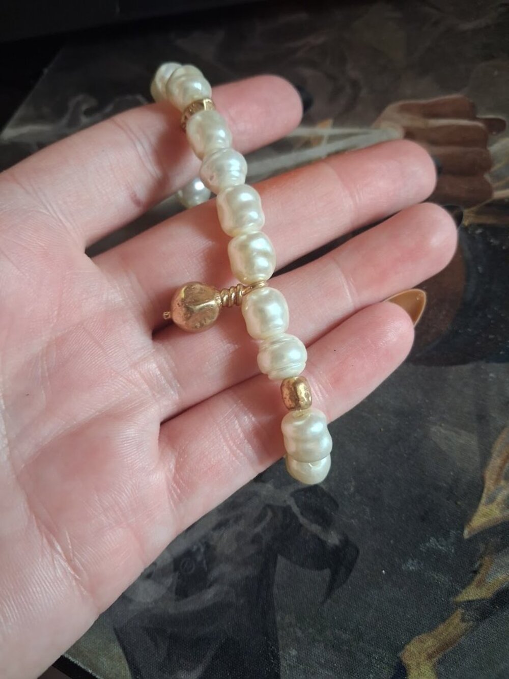 Beaded bracelet - Picture 2 of 3